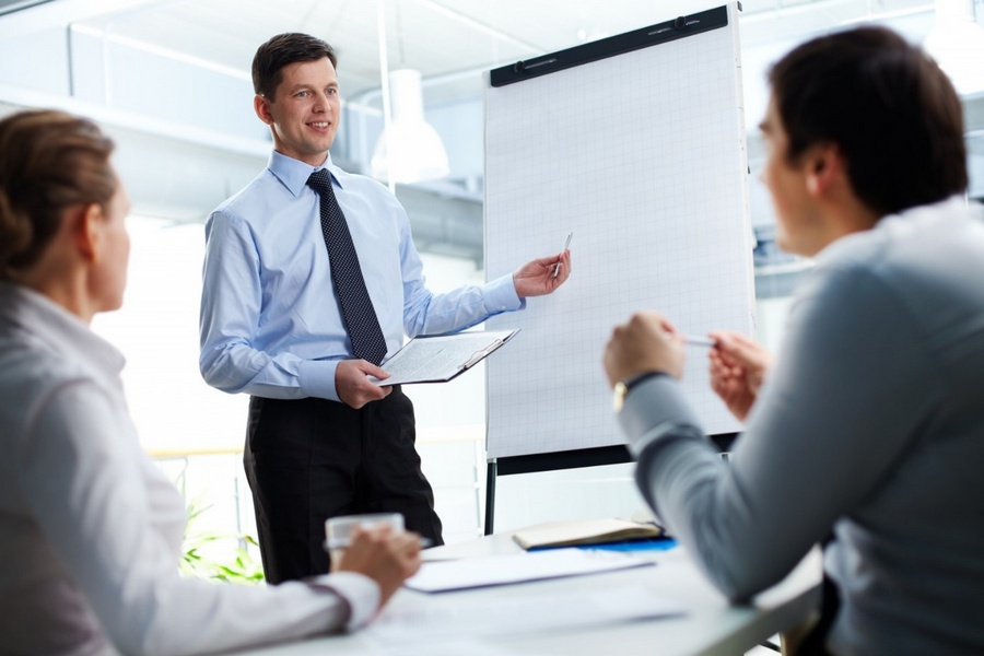 The Importance of Sales Management Training: Enhancing Leadership and Team Performance