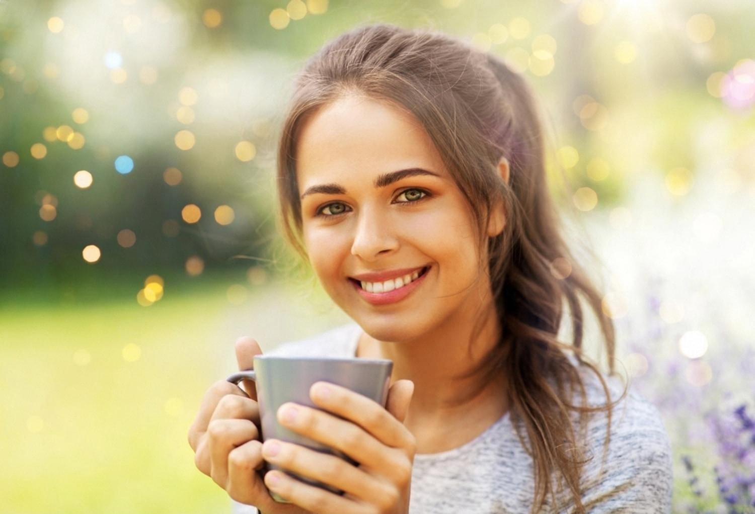 What Is Herbal Tea, Really? A Complete Guide to Tisanes, Botanicals and Infusions